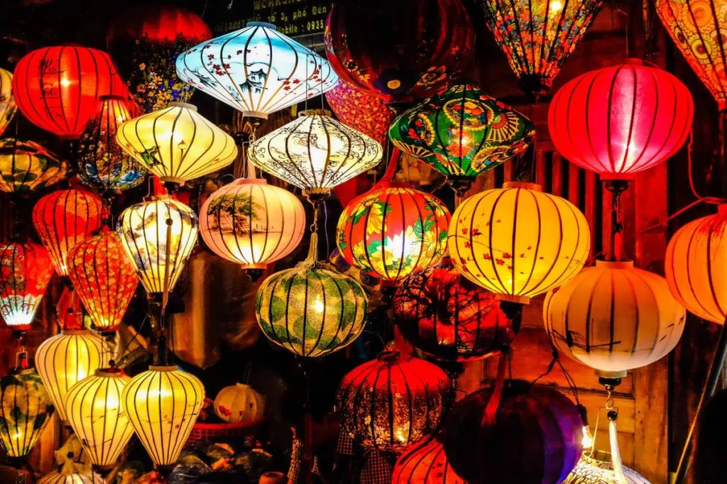 Đèn Lồng Hội An – Biểu Tượng Vẻ Đẹp Và Lý Do Du Lịch Hội An Trở Nên Hấp Dẫn